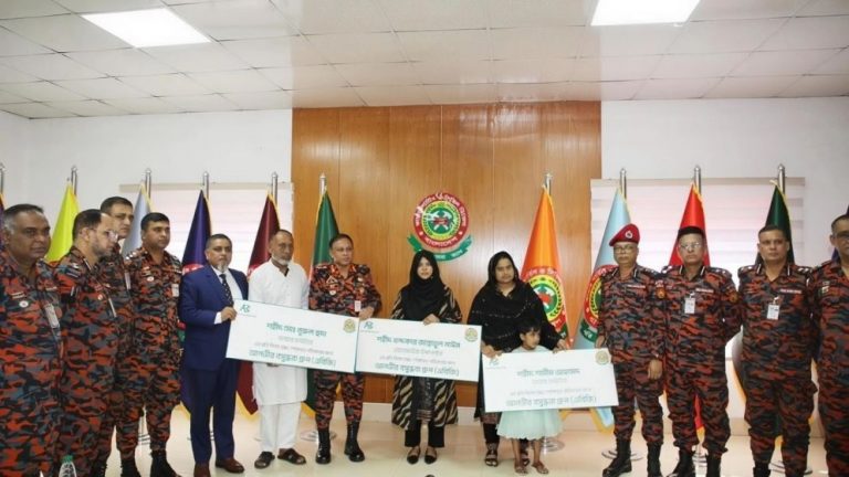 Anvir Bashundhara Group provides financial support to families of deceased firefighters